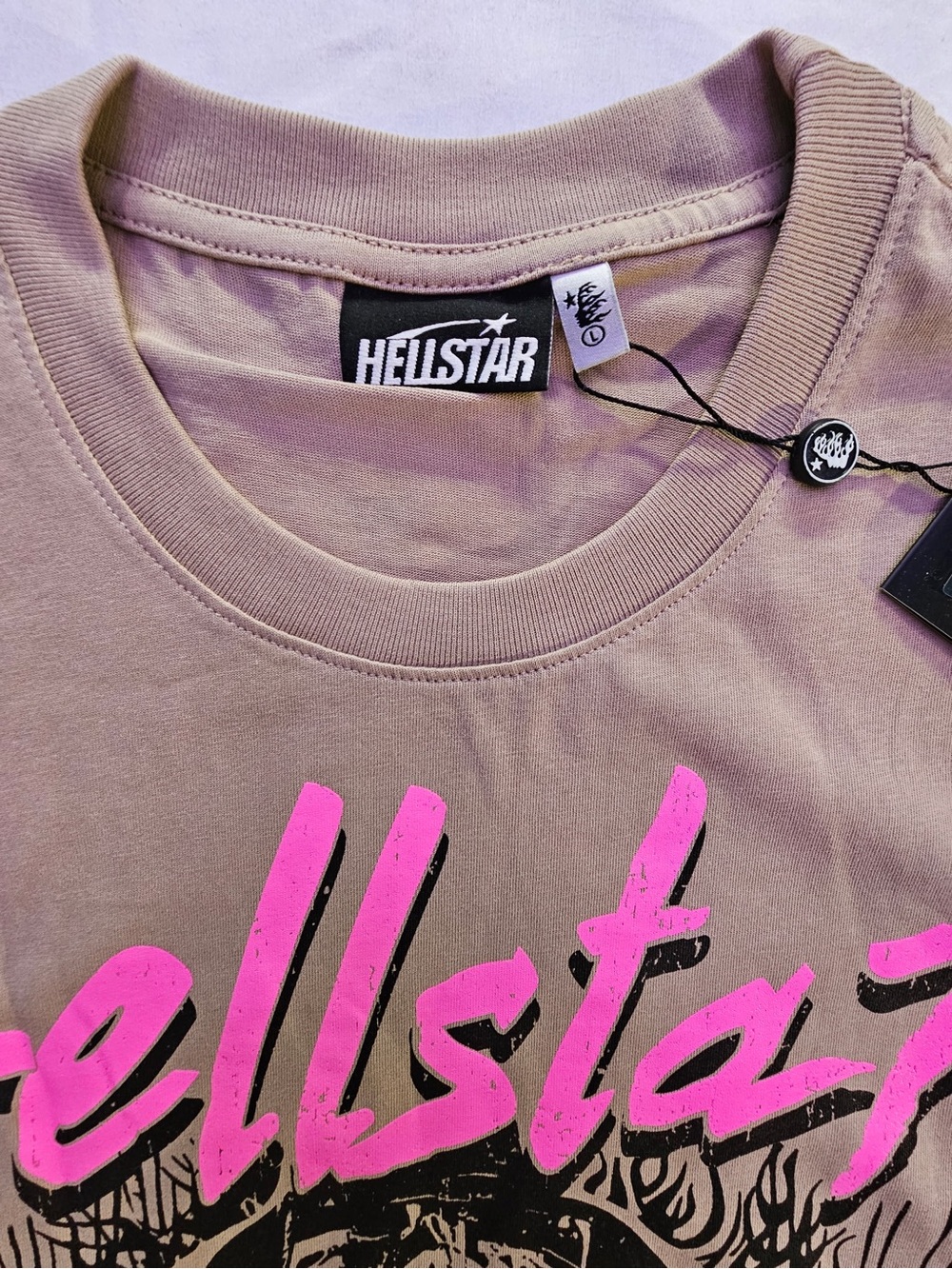 Hellstar Graphic Tee - Beige with Pink Print - Picture 2 of 8